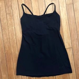 Lululemon size 8 black tank top